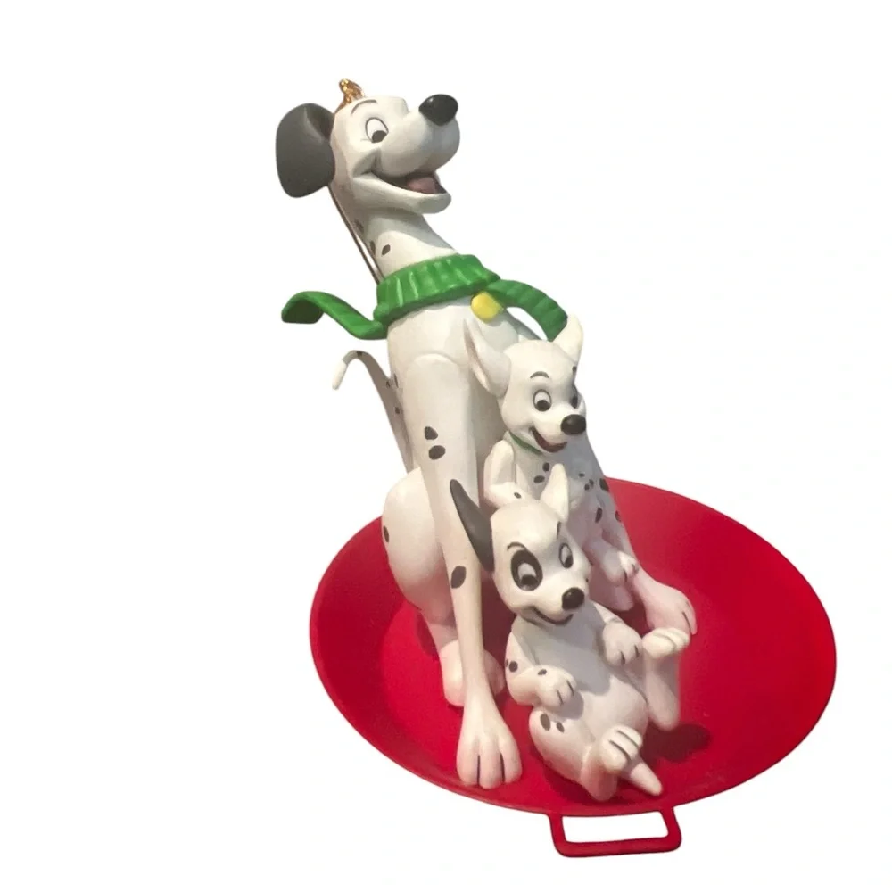 Disney Christmas Magic‎ 101 Dalmatians Ornament Sleigh Boxed